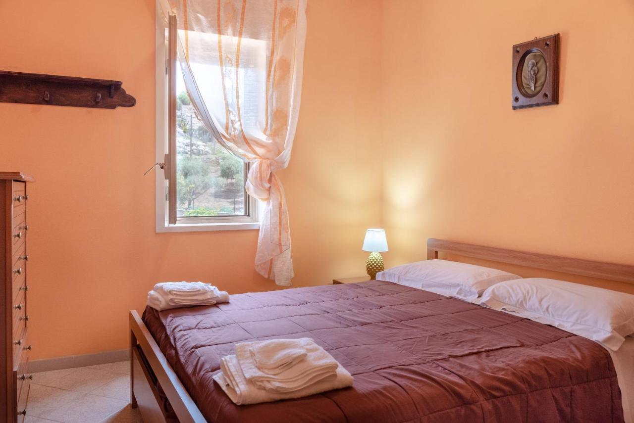 Villa Tre 'S' Montallegro Bagian luar foto