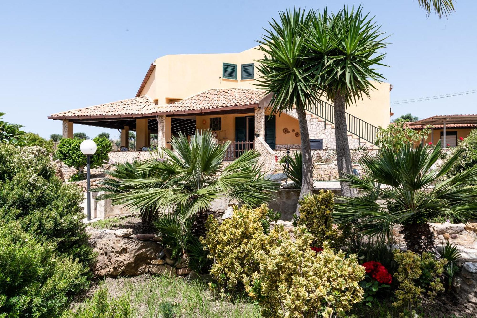 Villa Tre 'S' Montallegro Bagian luar foto